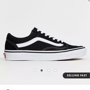 Vans Old Skool black tie shoes size 7.5Womens